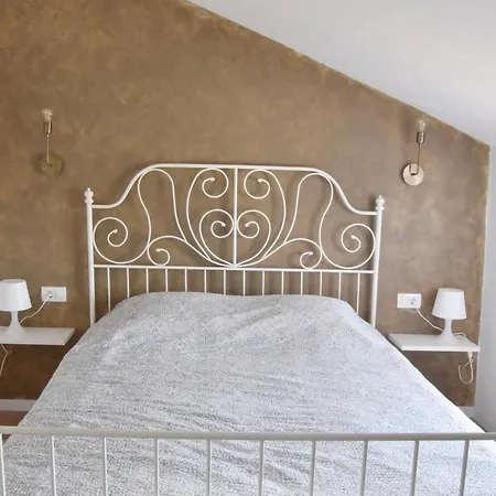 Ferienhaus Casa Nini - Cozy House With Sauna And Indoor Jacuzzi Šišan