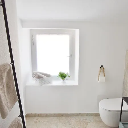 Holiday home Casa Nini - Cozy House With Sauna And Indoor Jacuzzi Sisan
