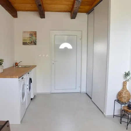 Casa Nini - Cozy House With Sauna And Indoor Jacuzzi * Sisan